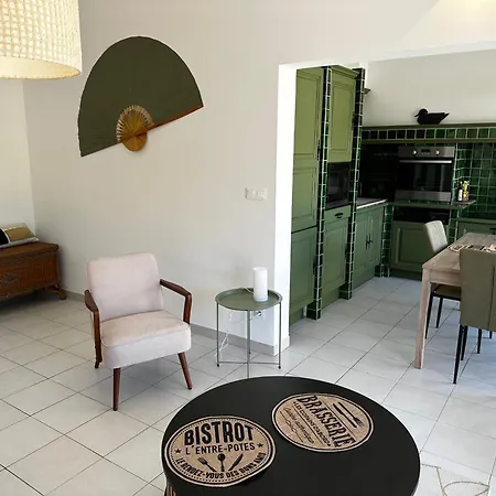 Le Batelier Apartman *