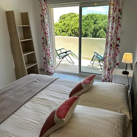 Le Batelier Apartman *